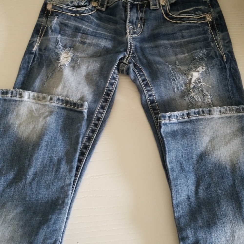 Jeans - Picture 3 of 4